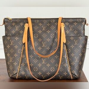 Louis Vuitton Totally MM Tote